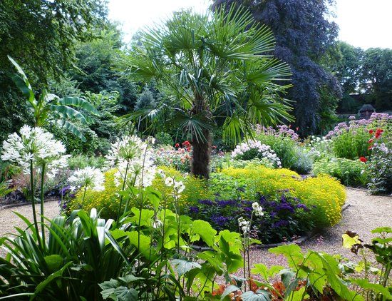 The Plantation Garden